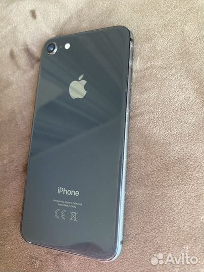 iPhone 8, 64 ГБ