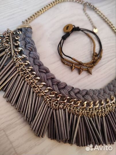 Украшение бохо из бисера