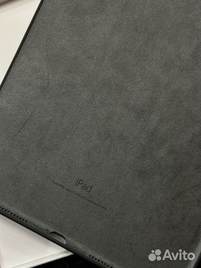 Чехол-клавиатура Apple iPad Pro 9.7 Smart Keyboard