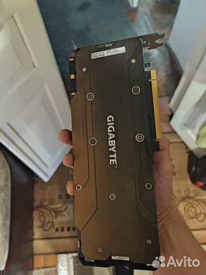 Видеокарта 1080