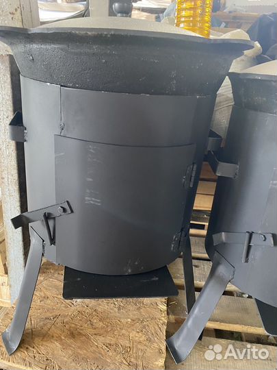 Казан чугунный с печкой