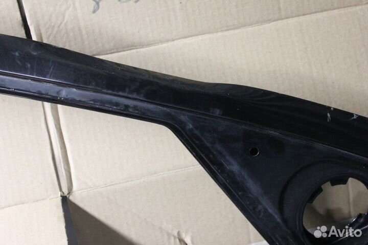 Дверь передняя правая Land Rover Freelander