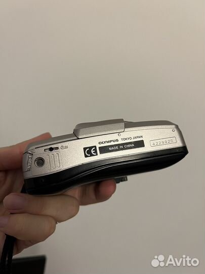 Плёночный фотоаппарат Olympus superzoom 140S нюанс