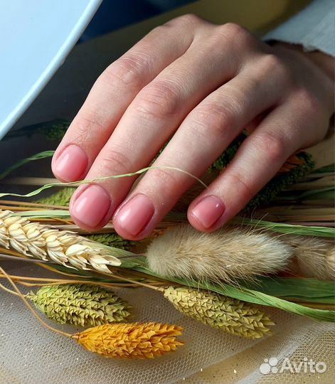 Наращивание и коррекция ногтей