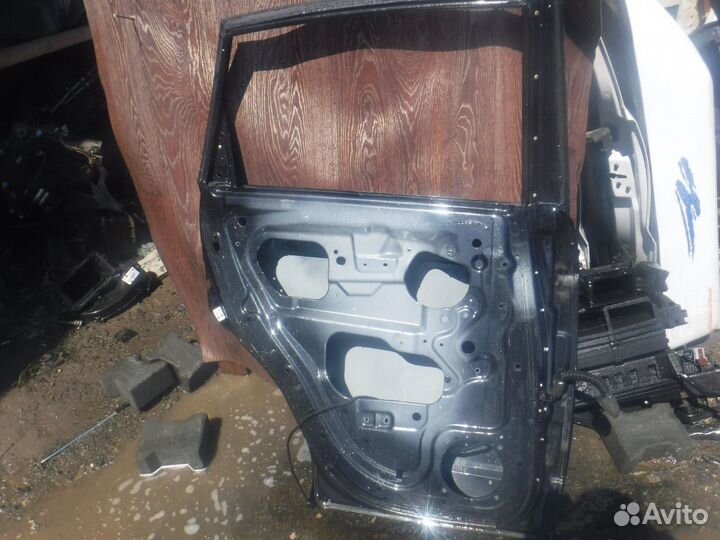 Дверь З.Л Chevrolet Captiva C100 94543752 GM