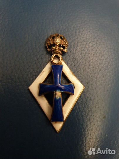 Знак об окончании немедицинких факультетовИмперато