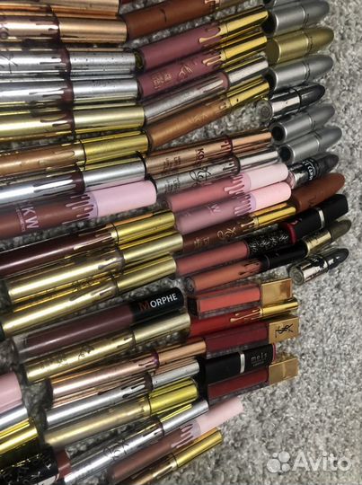 Блески для губ