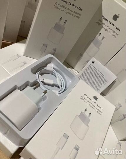 Быстрая зарядка на iPhone 25W с кабелем