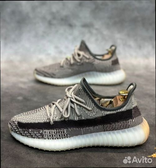 Кроссовки Мужские Adidas Yeezy Boost 350