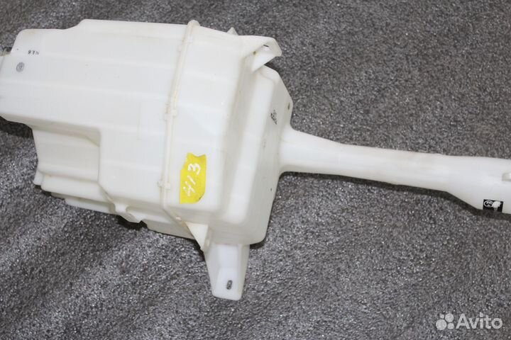 Бачок омывателя camry 06-11 под 2 мотора