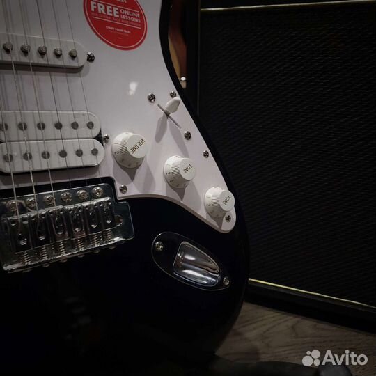 Электрогитара fender squier stratocaster (новая)