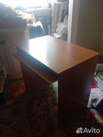 Компьютерный столик IKEA