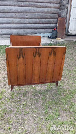 Винтажная кровать