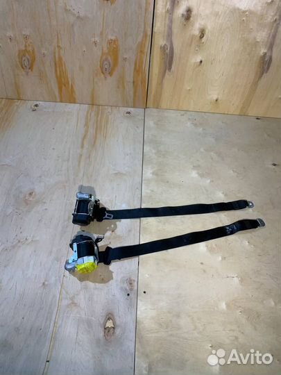 Ремень безопасности задний Lexus RX450h 2022