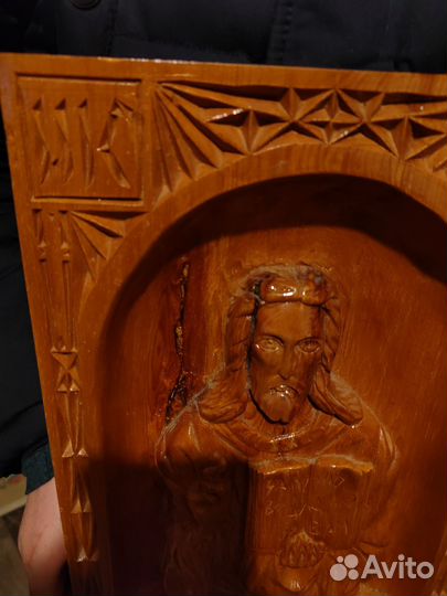 Икона старая резная деревянная