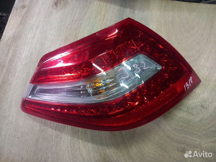 1318 Стоп-сигнал задний левый Nissan Teana, J32