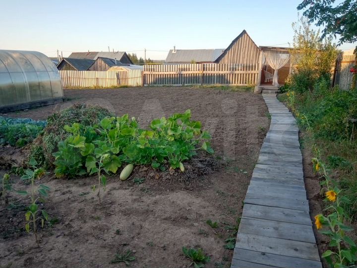 4-к. квартира, 83 м², 1/1 эт.