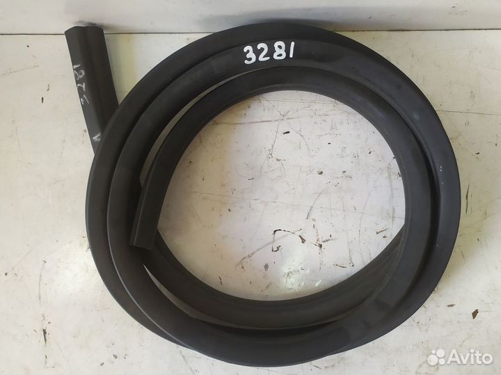 Уплотнитель двери Ford Focus/Focus RS/Focus ST