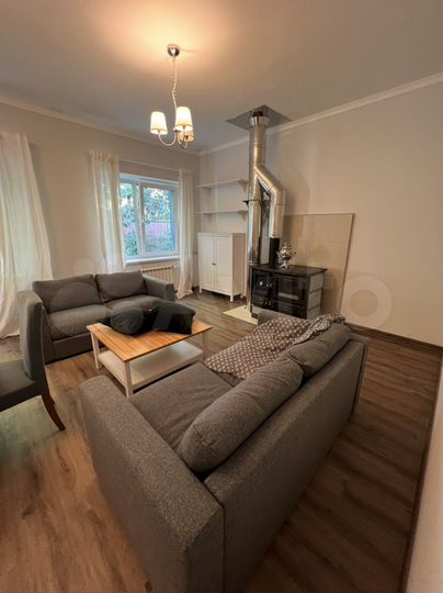 Дом 183 м² на участке 17 сот.