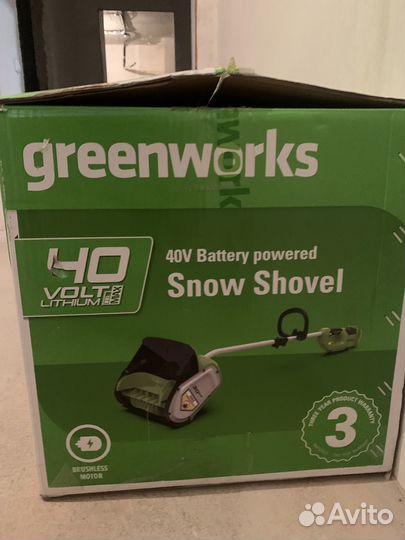 Снеголопата greenworks 40V