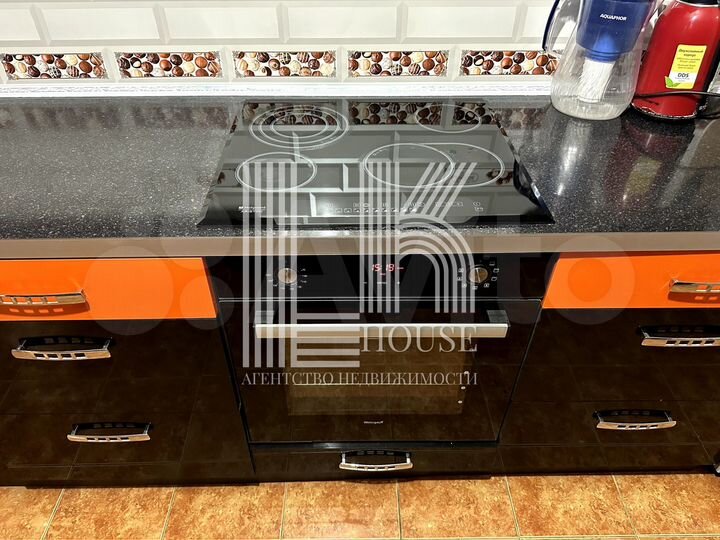 2-к. квартира, 60,3 м², 14/17 эт.