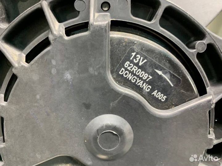 Вентилятор радиатора Chevrolet Epica V250 X20D1