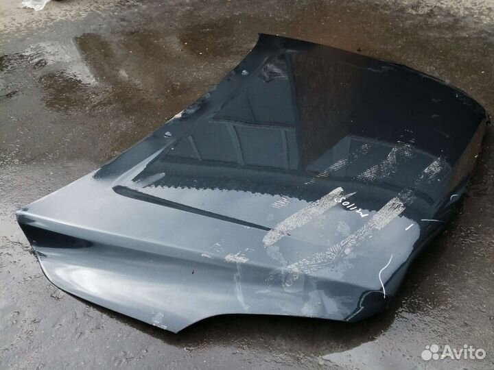 Капот на Volvo Xc60 1 поколение