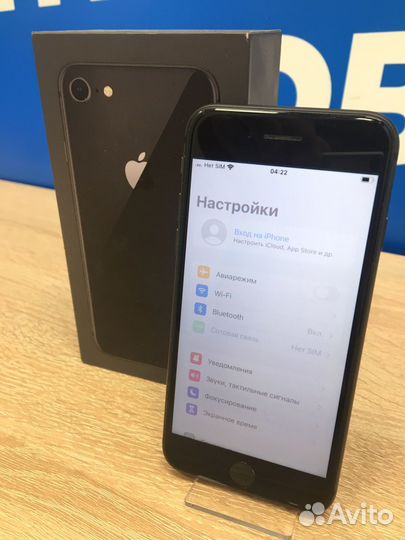 iPhone 8, 64 ГБ