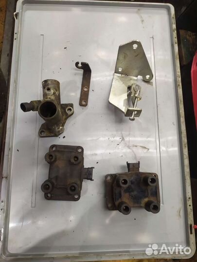 Клапанная крышка 01-07