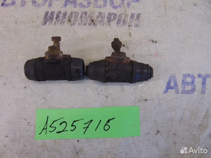 Цилиндр тормозной задний для Volkswagen Passat 19