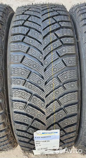 Michelin X-Ice North 4 205/55 R16 94T