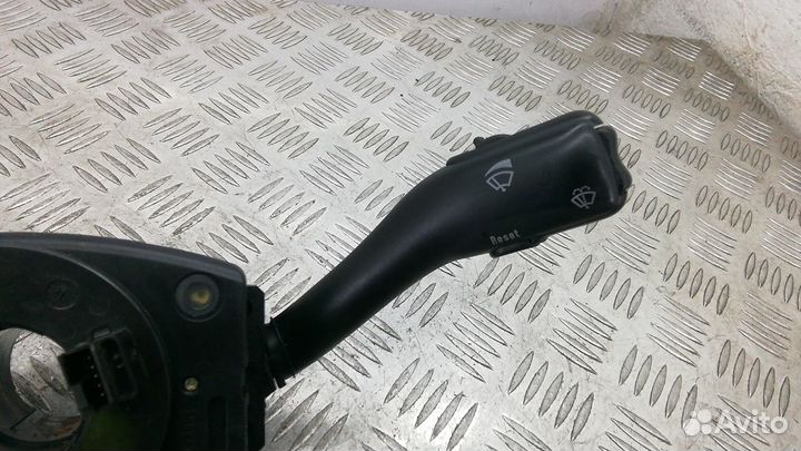 Стрекоза на Фольксваген Пассат B5 +