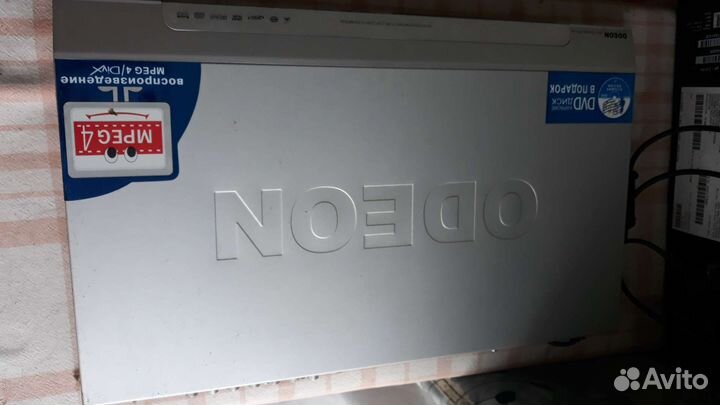 Видеомагнитофон