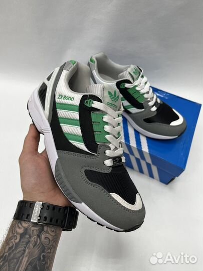 Кроссовки adidas torsion