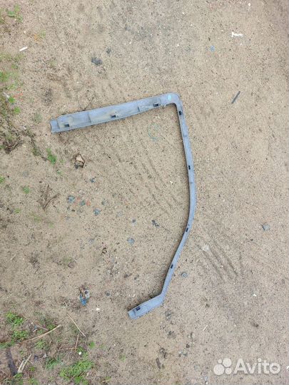 Накладка рамки двери передней Mercedes Vito W638