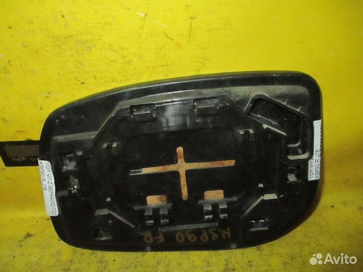 Зеркало правый Toyota Vitz KSP90