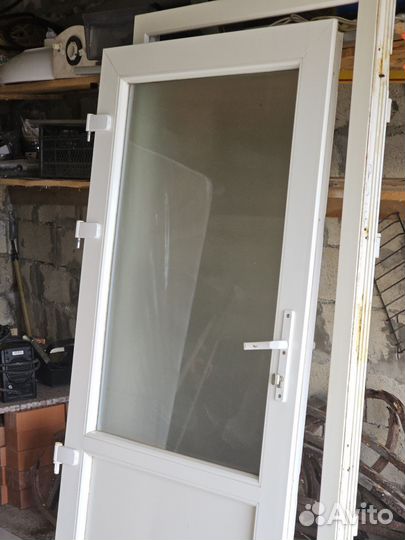 Дверь пластиковая пвх входная теплая