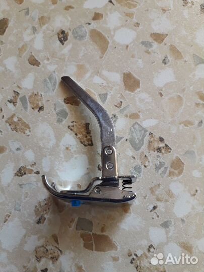 Лапка для трикотажа для швейных бытовых машин