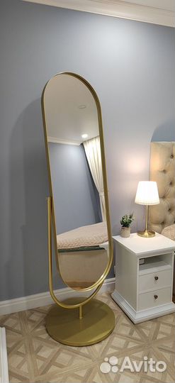Зеркало напольное