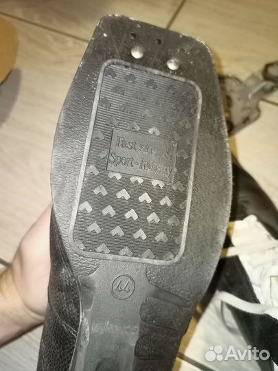 Лыжные ботинки, лыжи, палки