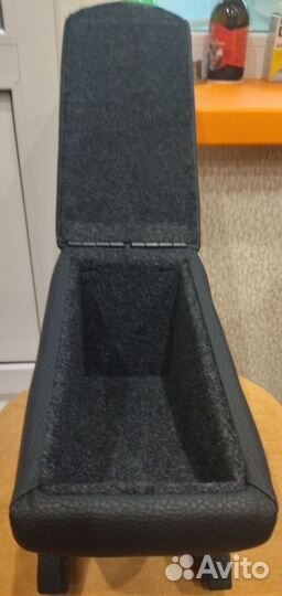 Подлокотник для Suzuki SX 4 / Сузуки сх 4 (2006-20