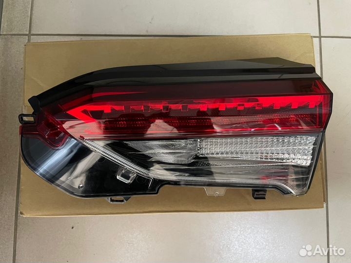 Фонарь задний toyota rav 4 правый 2018-2022