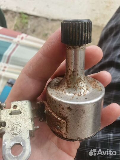 Запчасти для велосипеда Динамомашина с фарой