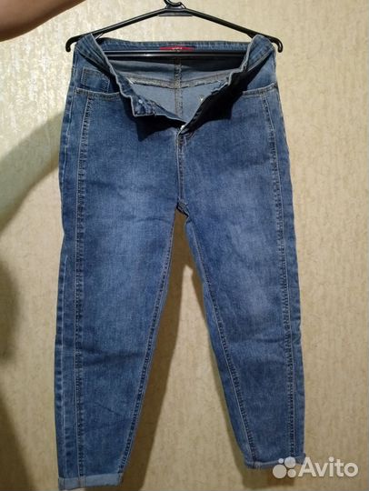 Джинсы