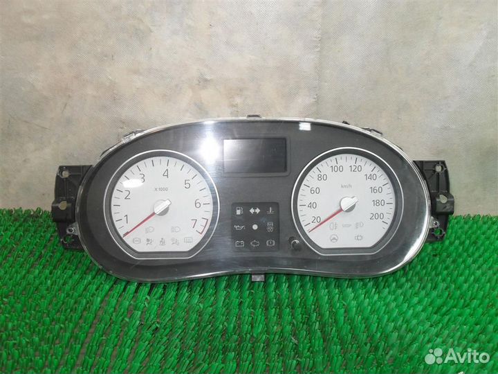 Приборная панель Renault Sandero 1 (BS11) 2010