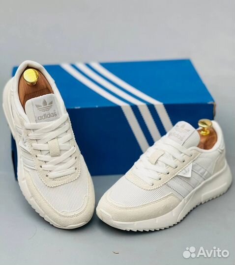 Кроссовки Adidas Retropy