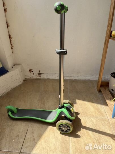 Самокат трехколесный globber