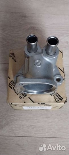 Корпус термостата 16323-37021 Toyota Corolla