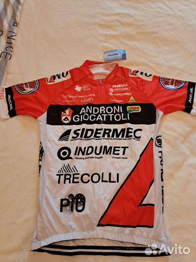 Велокостюм