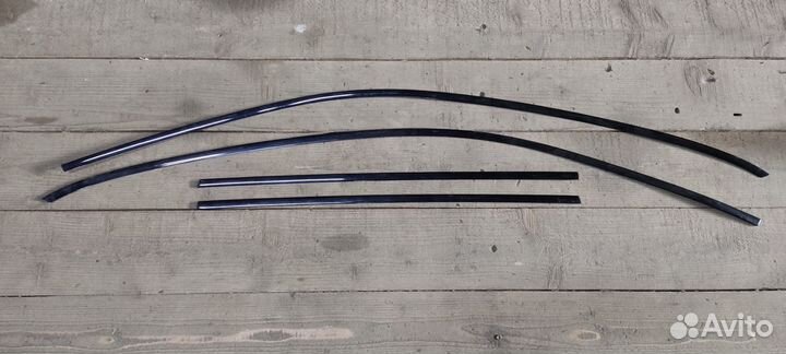 Porsche Cayenne 958 11г Молдинг рамки двери